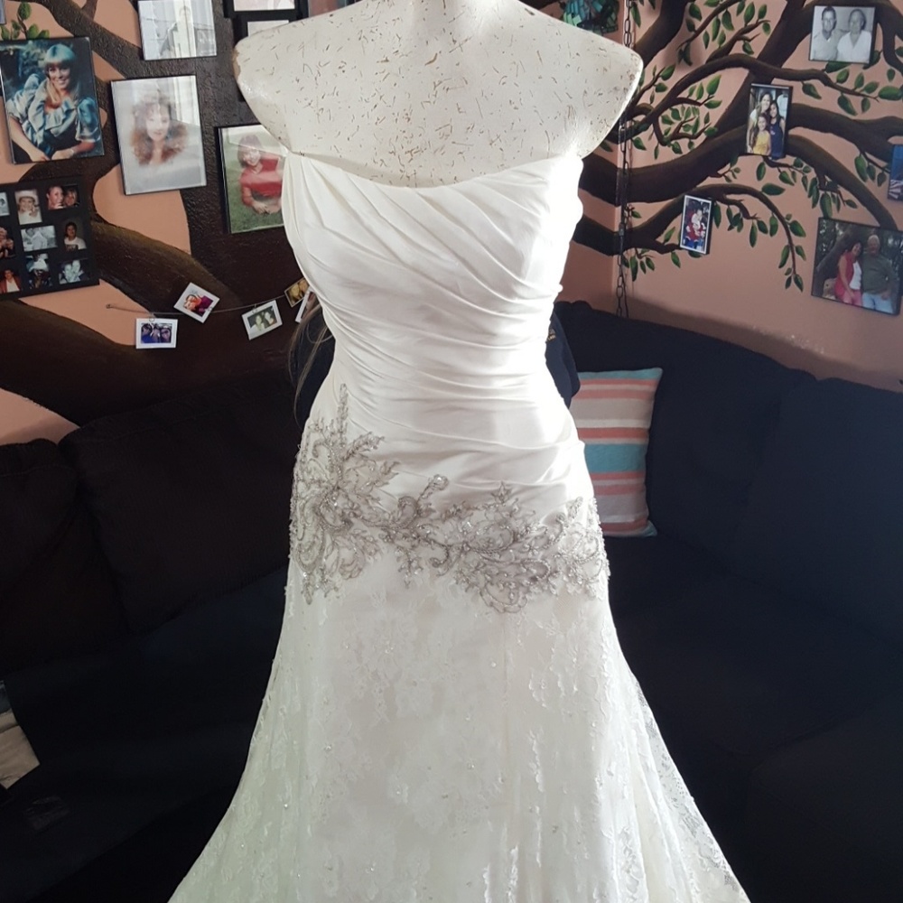 Casablanca wedding dress
